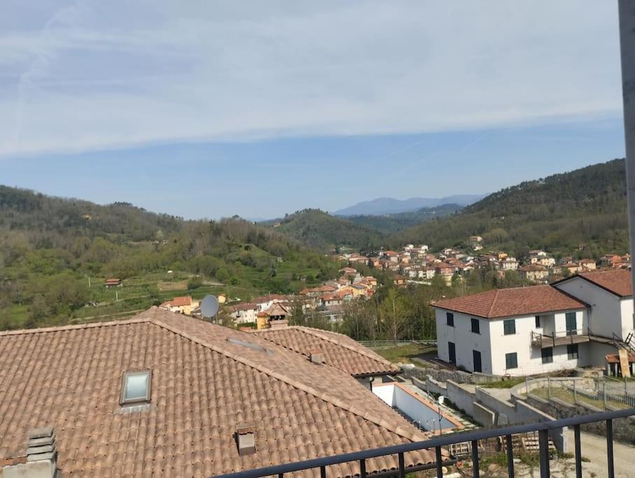 Appartamento La Collina Riccò del Golfo di Spezia Esterno foto